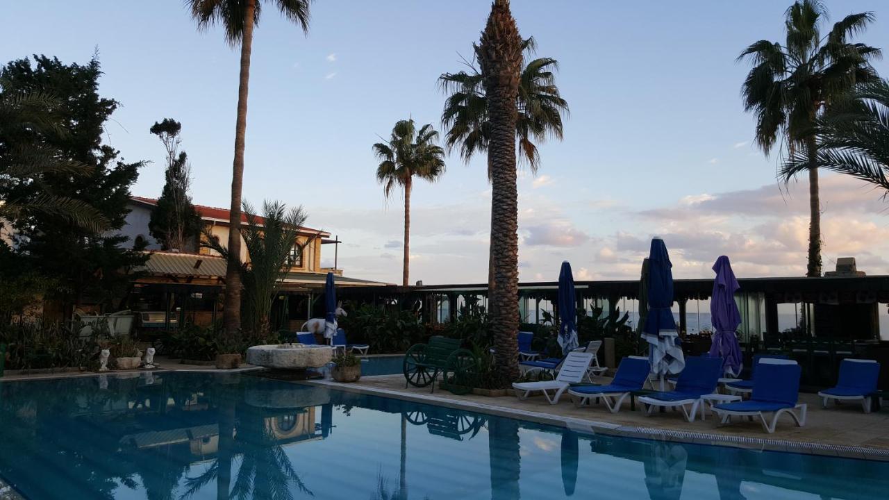 Topset Hotel Agios Georgios  Exterior photo